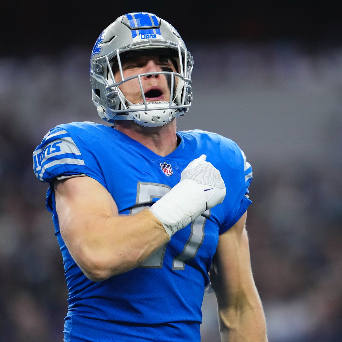 nfl-on-cbs-on-twitter-only-two-players-this-season-have-2-sacks