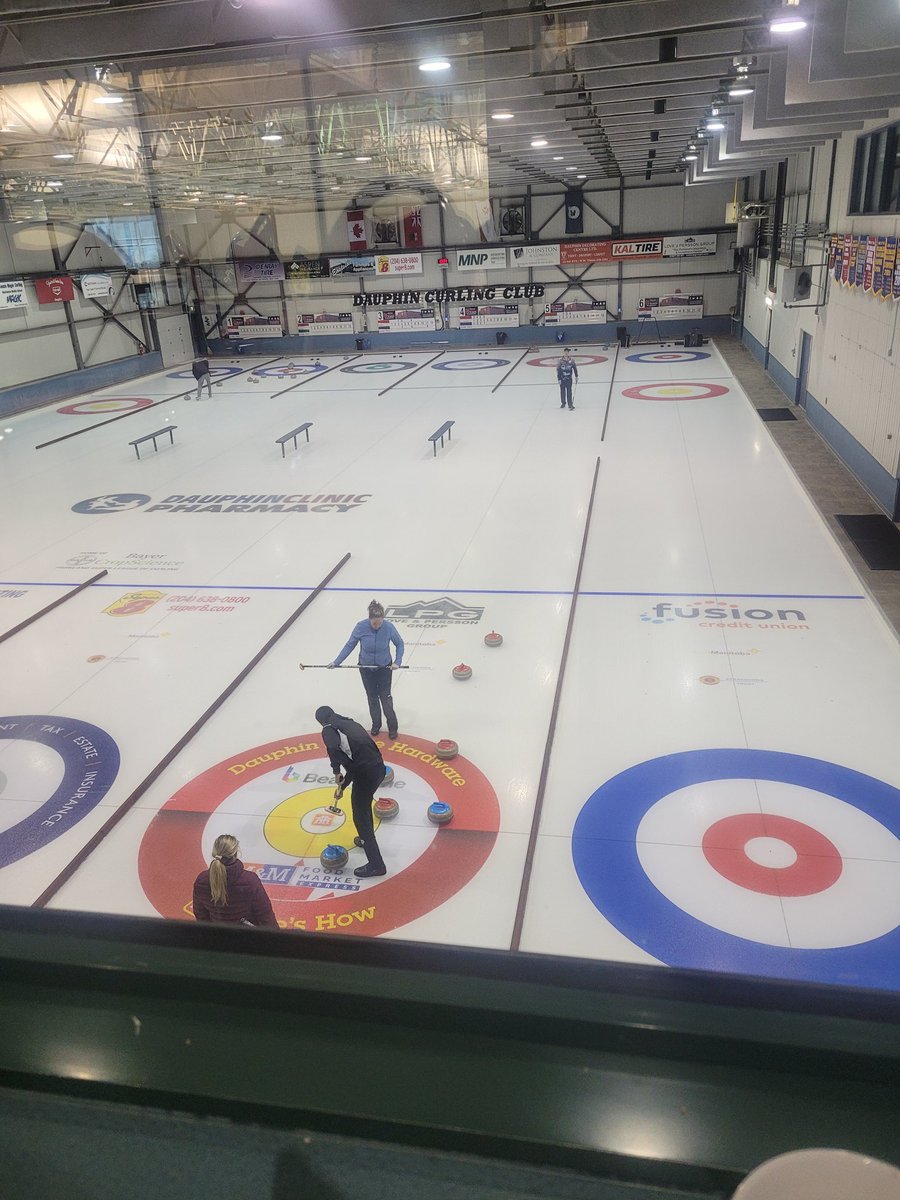mbmdtour's tweet photo. That's a wrap for the @nexusbioag Mixed Doubles Bonspiel at @ClubDauphin

@kitkat_kitz / Brayden Stewart take the finals win over Steve and Stacey Irwin.

#mbmdtour brought to you by @AshamCurling and @CargillCurlTC https://t.co/rDsbGGJPFu