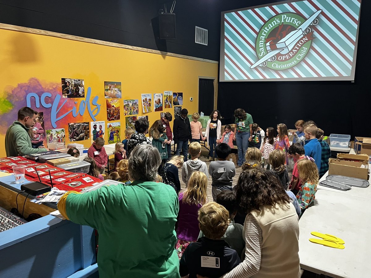 Doc_Durham's tweet photo. @OCC_shoeboxes 401 shoeboxes from our packing party this morning! 🙏#nckids #ncgreenwood https://t.co/KuiF0M5oWk