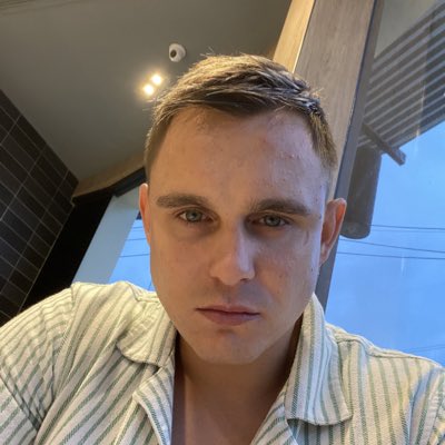SimonVerigin's tweet photo. #NewProfilePic https://t.co/IQ6wRo9uG6