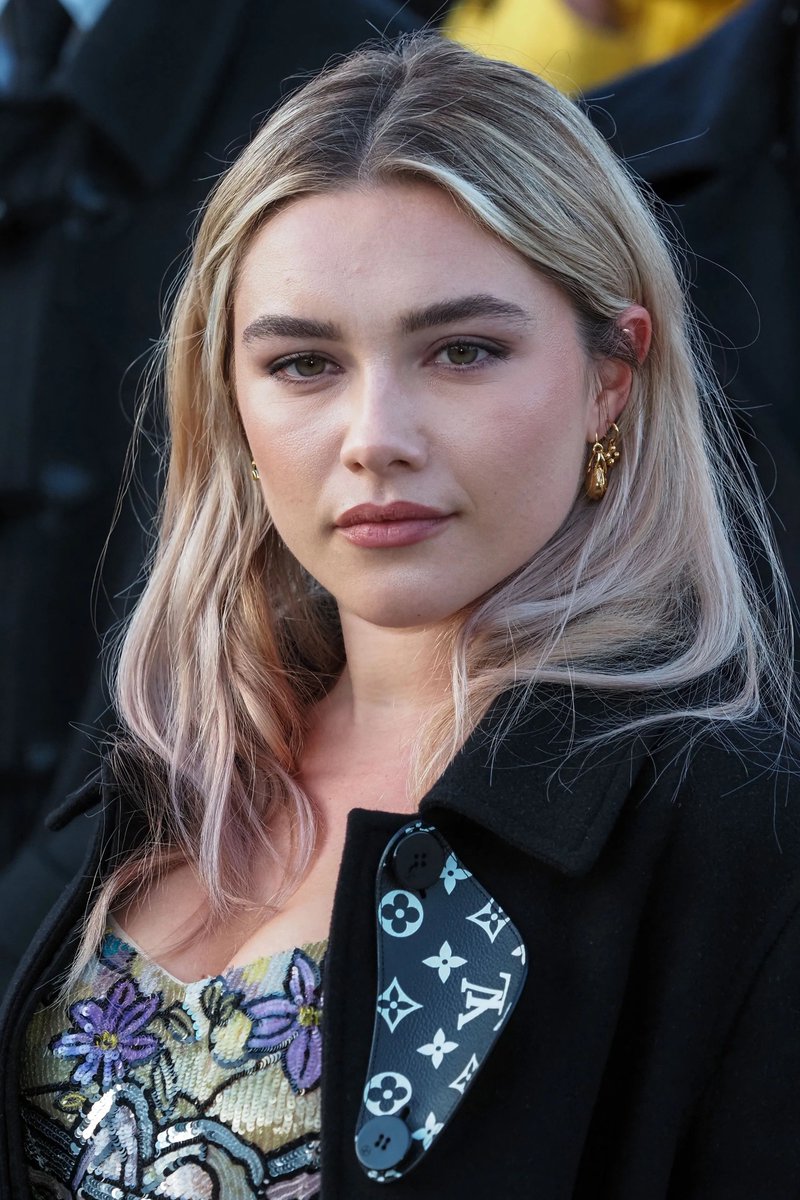 Bingemonkeycom's tweet photo. Florence Pugh is ethereal in a sheer white gown at the Governors Awards in LA with newly single Olivia Wilde also in attendance following Don't Worry Darling drama and alleged 'stolen kiss' with Harry Styles
https://t.co/3eg3ZrHeZR
#bingemonkeycom #bingemonkey #movies #newmovies https://t.co/dcMDzpeejV