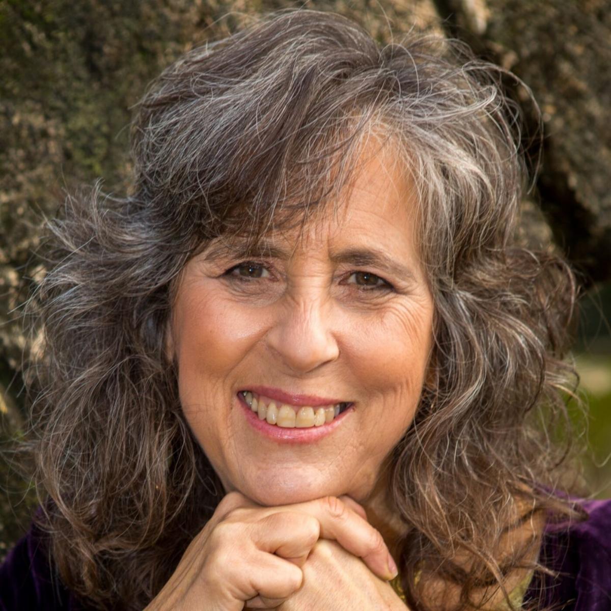 SELFishBowl's tweet photo. Our next #LifeMasteryRadio guest is Eliana Gilad
Learn more here https://t.co/RZbOhht08X
#ElianaGilad #TEDx #MotivationalSpeaker #HealingVoice #Mentor #TherapeuticSingingTrainer #Composer #VoicesofEden #AncientWisdom #HealingMusic #HealingInstruments #Matriarchal #Innercalm https://t.co/3mA4ACki4o