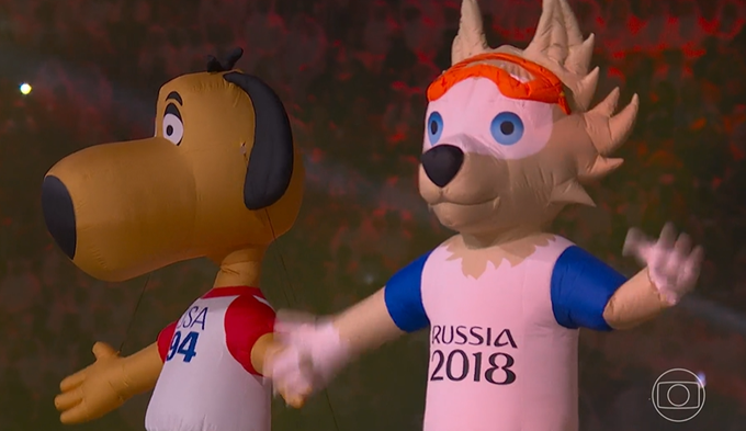 FiBB7e8XkAYG9lv?format=png&name=small