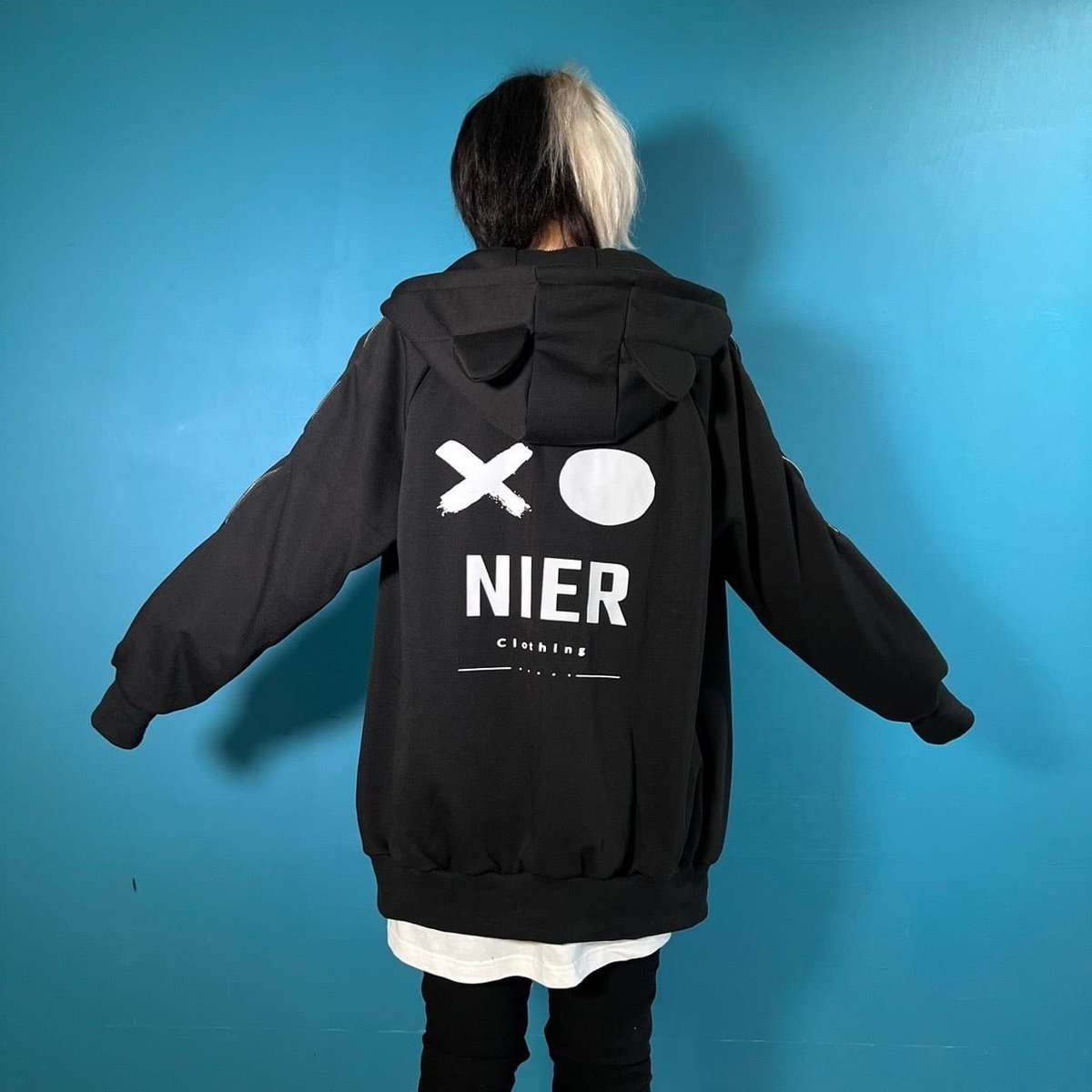 【NieR】防寒内側ふわもこ袖LOGO LINE ZIP OUTER【猫耳付き】 NieR Clothing - 【NieR】防寒内側ふわもこ袖LOGO LINE ZIP OUTER【猫