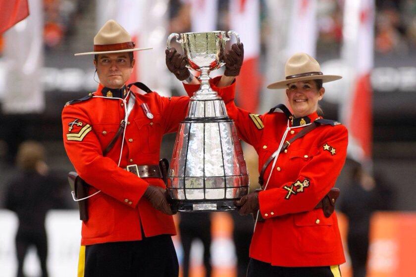 It’s #GreyCup Sunday. For the record, I’ve officially been in one Grey Cup. Thanks Dad. <a href="/SandyAnnunziata/">Sandy Annunziata</a> <a href="/CFL/">CFL</a> #GreyCup2022 #greycup109