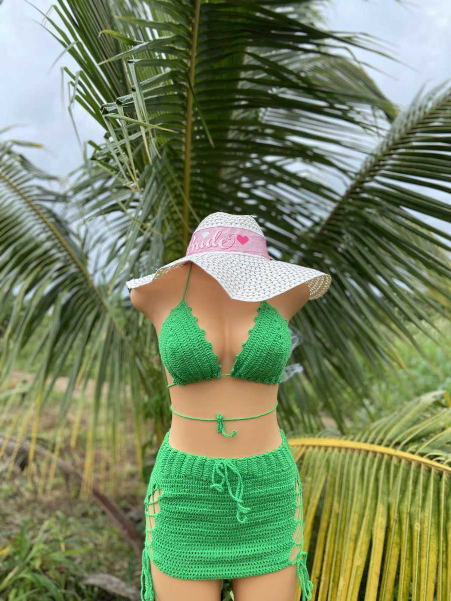 AmyKawah's tweet photo. Do you know why I like @OfficialDoyin_ a lot? She has a very good heart; she stays true to herself, very honest, and appreciates the little things people do for her. She’s so different and special 🤍. Girl, you’ve made me love you even more by seeing you in my crochets, thanks🫶🏽 https://t.co/oCIfLnQZc9