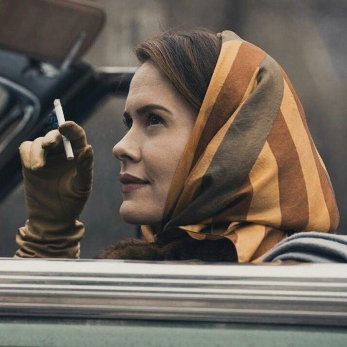 missspaulson's tweet photo. the category is sarah paulson holding a cigarette https://t.co/oXHrmNK0Yf