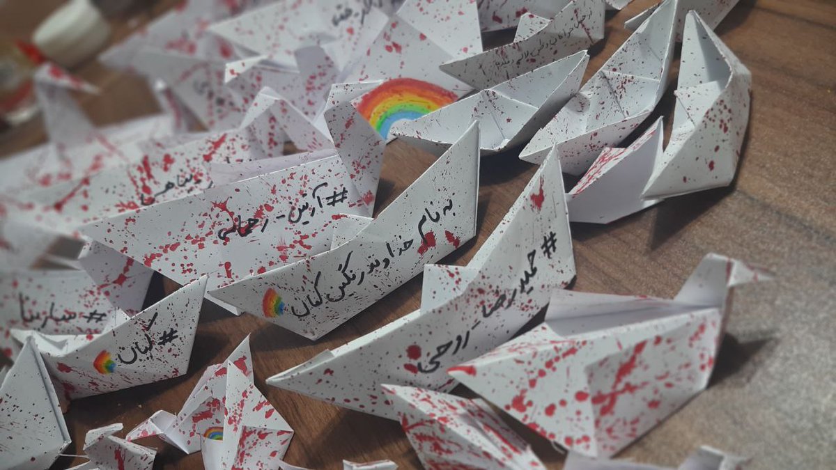 itsdeadwhale's tweet photo. و بازم بچهای دانشگامون:)
#خداوند_رنگین_کمان https://t.co/E0KBwCf3rg