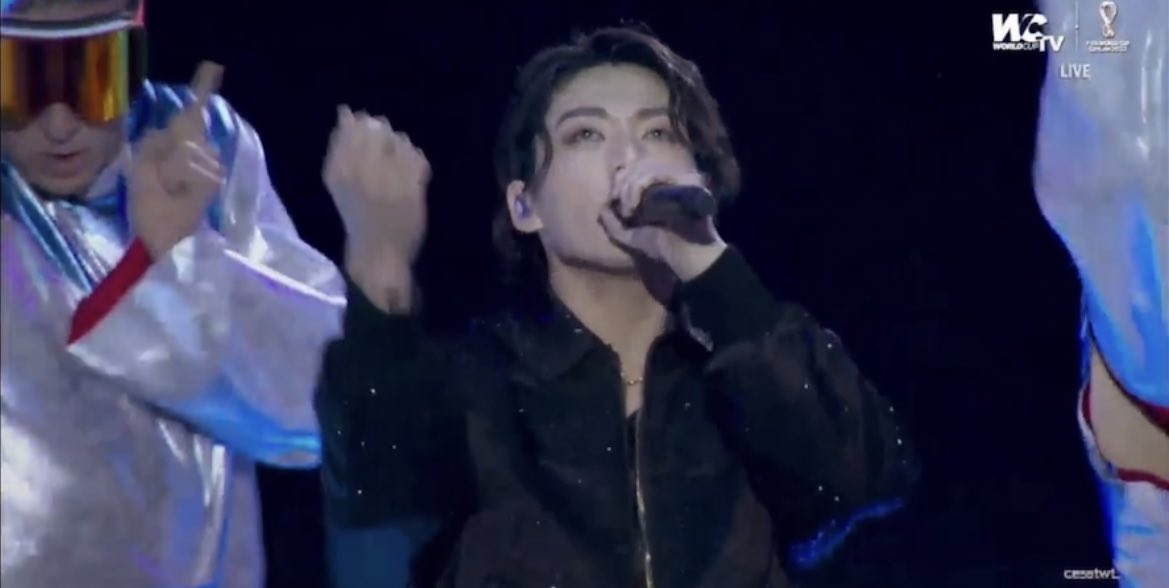 ijennaortega's tweet image. "JUNGKOOK CONHECIDO PELO ÓTIMO VOCAL, PERFORMANCE, VERSATILIDADE”