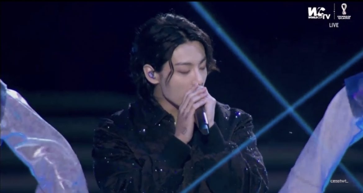 ijennaortega's tweet image. "JUNGKOOK CONHECIDO PELO ÓTIMO VOCAL, PERFORMANCE, VERSATILIDADE”