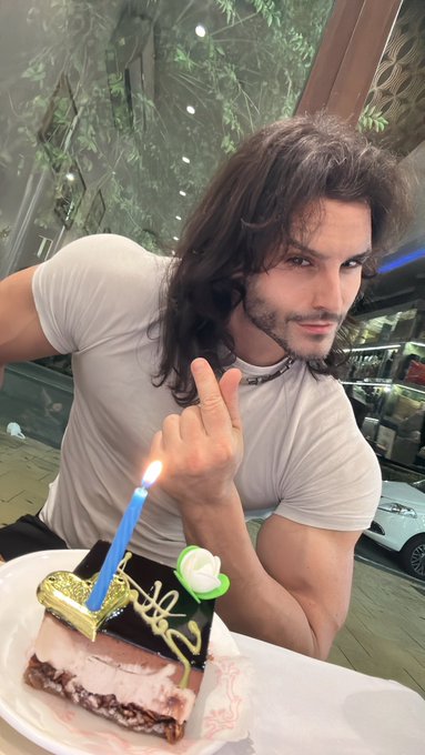 Watch T A R Y N's leaked NSFW photo on TwXstars