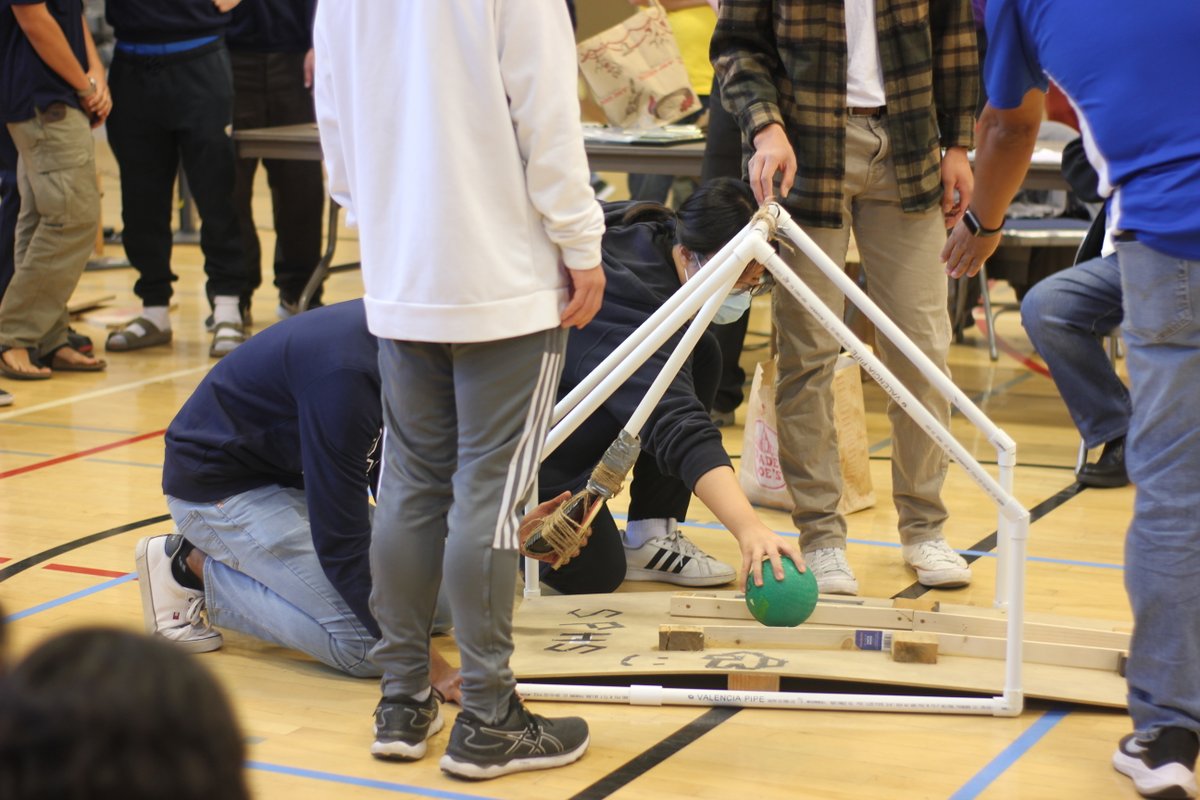 I can't think of anything that uses evidence of Computational Thinking more than the JPL Inventor's Challenge. Huge kudos to ALL 22 teams who invented, showed up, and competed. Thank you to Hawkins staff for hosting @ITI_LAUSD <a href="/LASchools/">Los Angeles Unified</a> @LAUSD_LDWest <a href="/Hawkins_HS/">Augustus Hawkins HS</a>