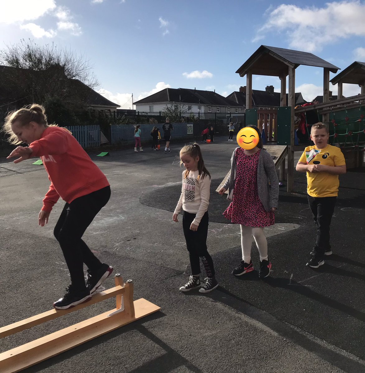 BubsyTownhill's tweet photo. #tcsyear5 thoroughly enjoyed doing the assault course designed and set up by the children in #tcsyear3 to raise money for #bbccin Diolch! #TCSHW #tcs4purposes https://t.co/hnsiLIOOoR
