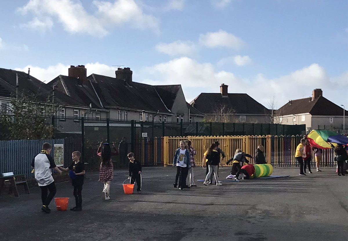 BubsyTownhill's tweet photo. #tcsyear5 thoroughly enjoyed doing the assault course designed and set up by the children in #tcsyear3 to raise money for #bbccin Diolch! #TCSHW #tcs4purposes https://t.co/hnsiLIOOoR