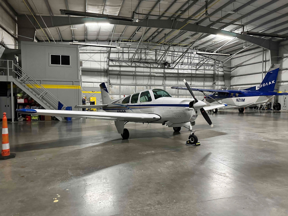 PhilRodopoulos's tweet photo. Checkin at: Indy South Greenwood Airport.  #AOPAPilotPassport #MyAOPAPilotPassport @AOPA  https://t.co/1KYGIifQTf https://t.co/Fqdw1EcPwk