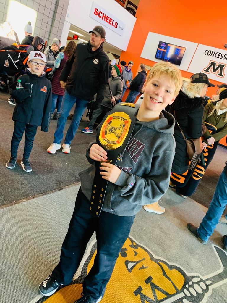 MhdPWBO's tweet photo. LilHaz is the undisputed POTG.  Nice work Lando. Cam is impressed!!!
#jawjacker https://t.co/N9DGLZwn0R