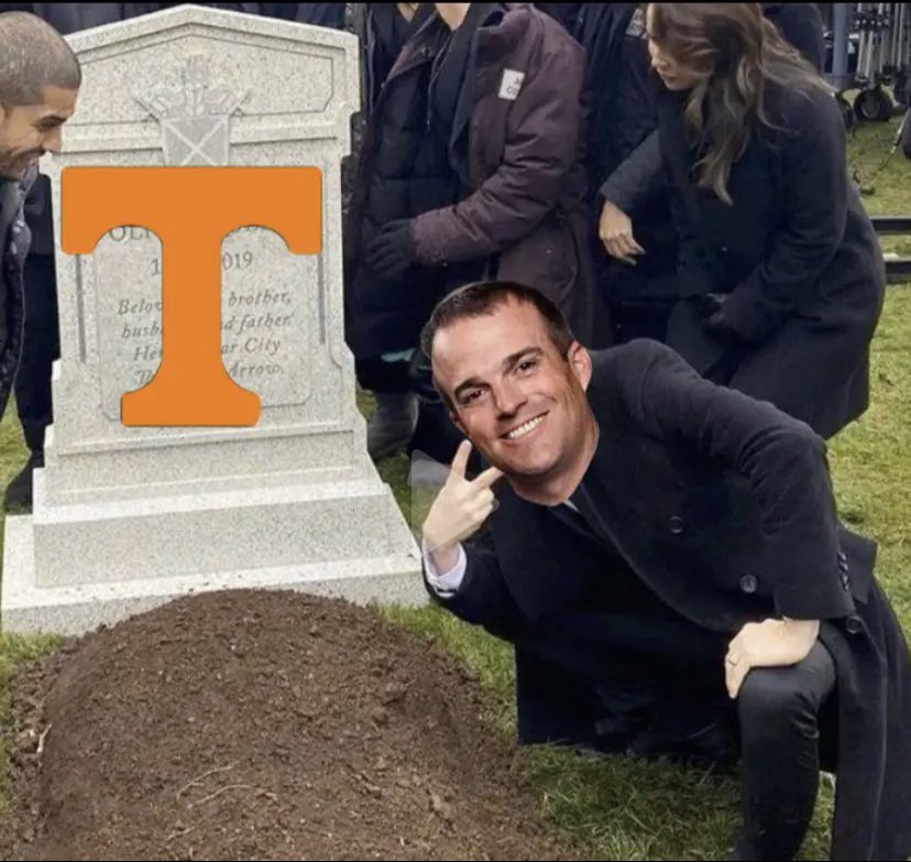 Barstool_Cocks's tweet photo. Tennessee Volunteerssss, WHAT HAPPENEDUHHHH???? https://t.co/SuUjaExwbE