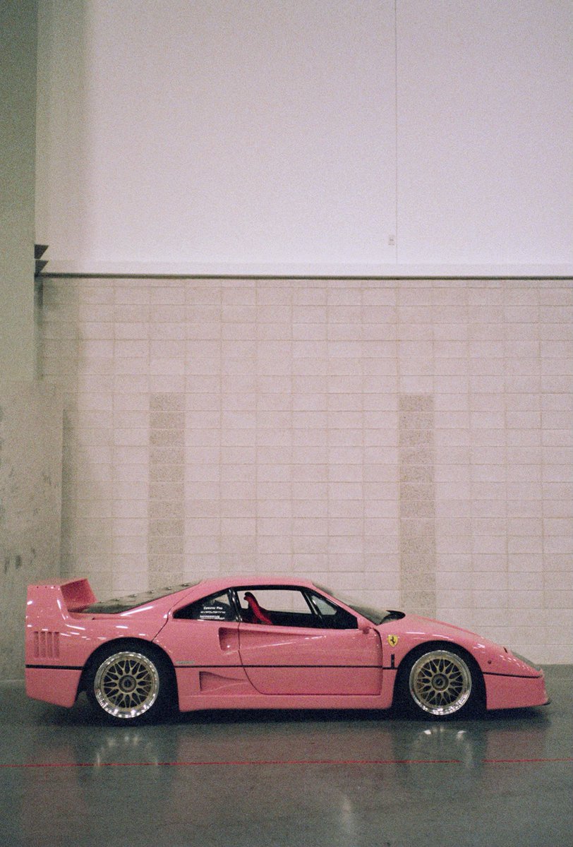 mnro_garage's tweet photo. pink f40 wallpapers 
📷 @Bluevio_a7 https://t.co/xrOfDZgoIm