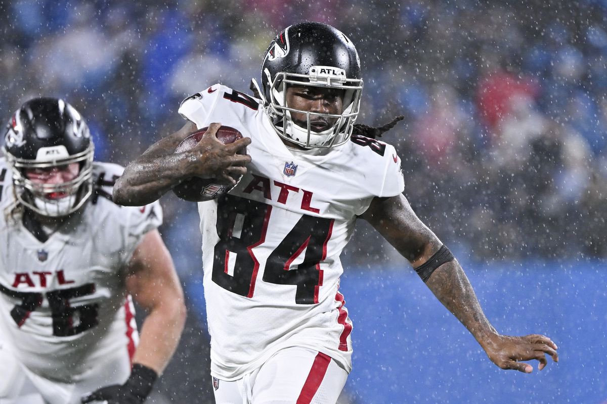 FutureFitted's tweet photo. Falcons WR Cordarrelle Patterson plays his former team the @ChicagoBears https://t.co/gbUhcGDH0T