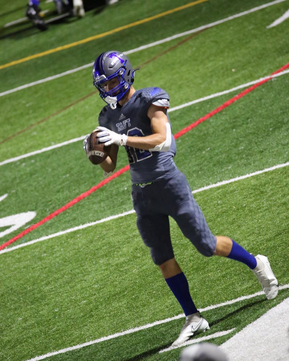 12Tomanek's tweet photo. Proud to say i was a eagle for the last 4 years of my high school career. Going to miss this a lot, thank you @TaftFootballChi onto the next chapter… https://t.co/UlSmE4YeQs