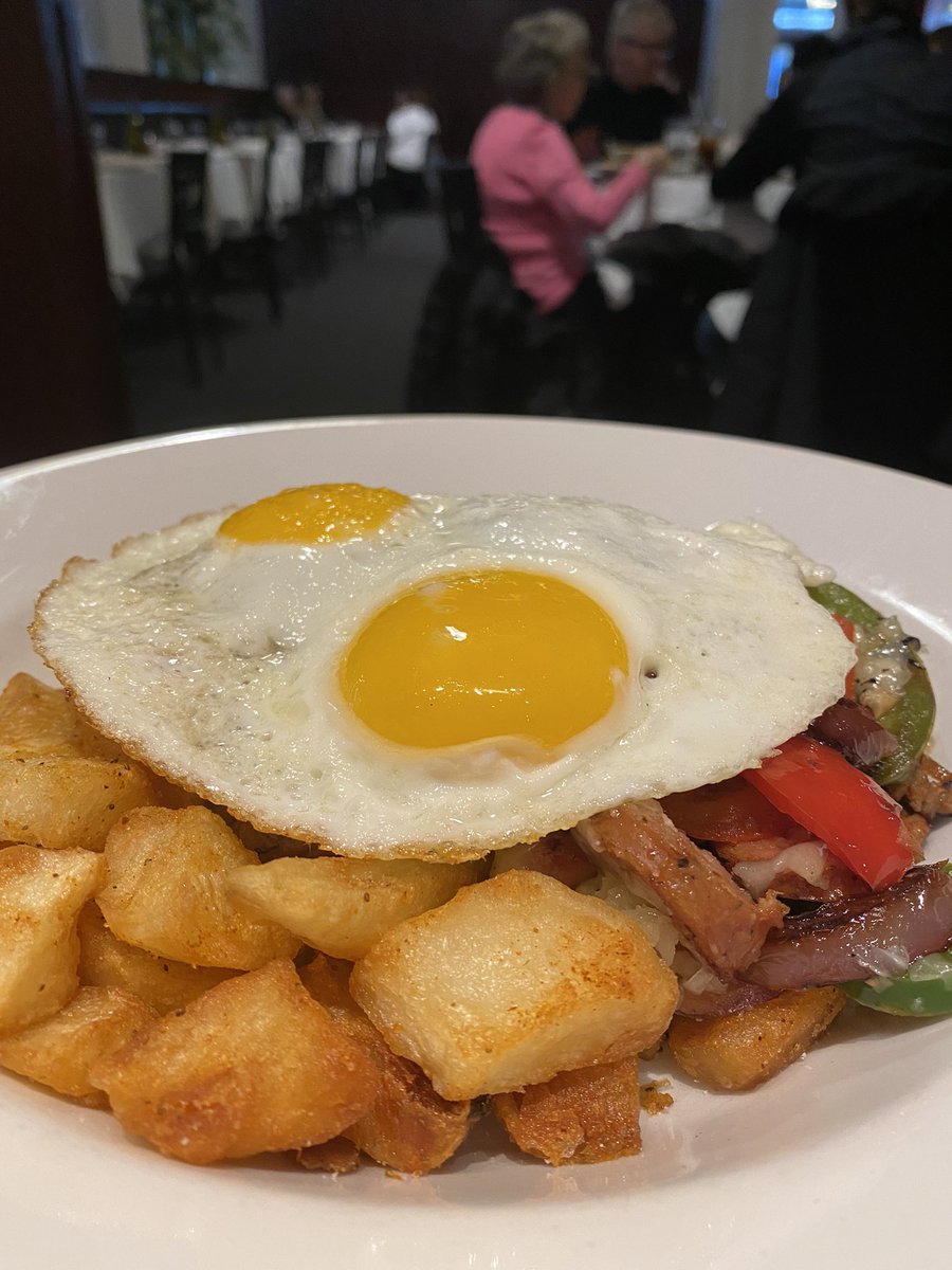 Have you tried brunch at <a href="/CentroDSM/">CentroDSM</a> lately? Those crispy potatoes! Don’t forget biscuits from this biscuit obsessed guy!