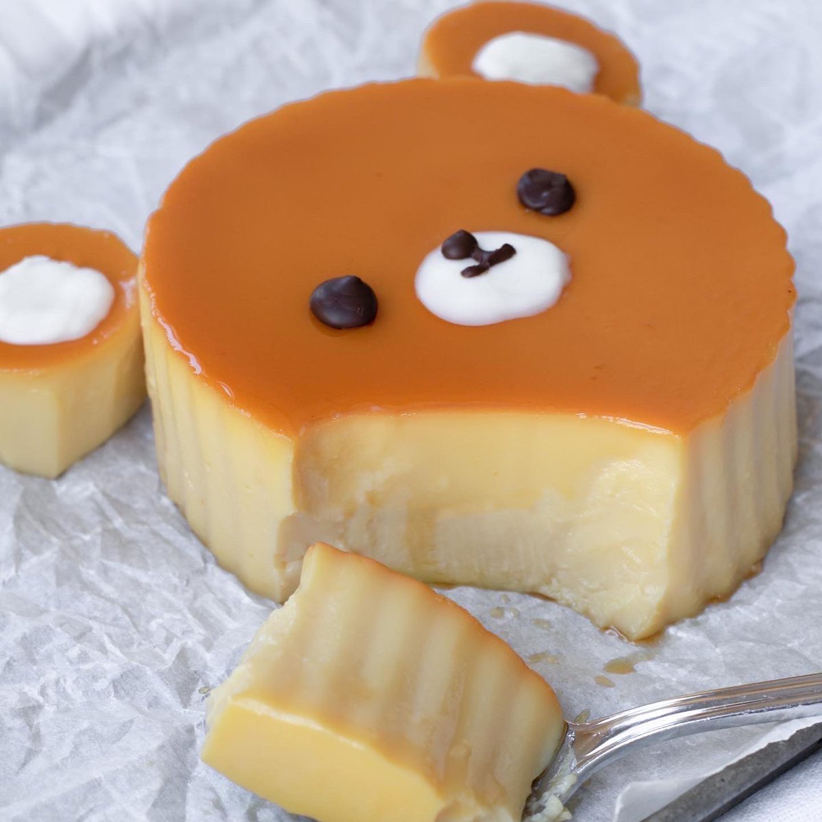 bitesbybianca's tweet photo. which bear is your favorite? 🧸❤️ #baking https://t.co/aIfdDmng5o