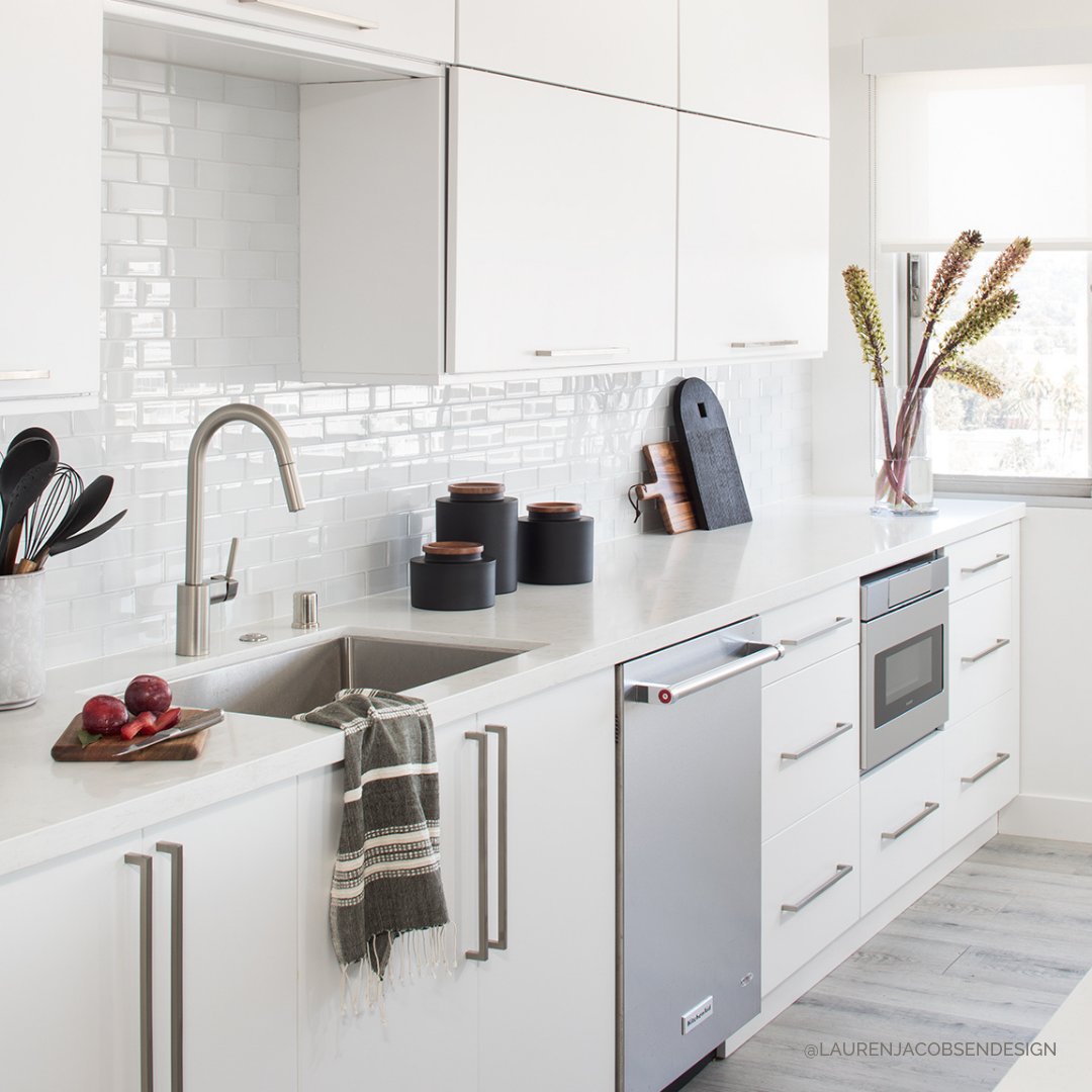 Lauren Jacobsen tweet media