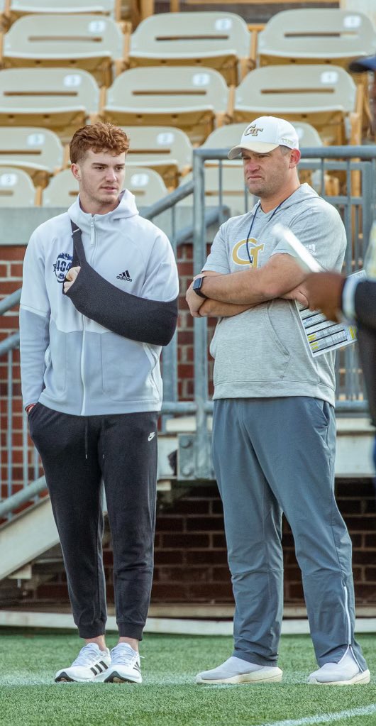 LeahPyron22's tweet photo. “Behind every fearless player is a
fearless coach who refused to let
them be anything but the best they can be.” Coach Key is that kind of coach and it’s a treasure to have him leading our son. It’s clear to me he’s the best man for the job.  #makeKeyHC https://t.co/fcie8ohphq