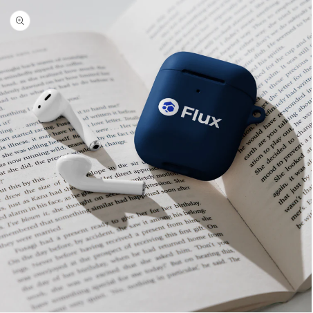 runonflux_shop's tweet photo. Visit the Official $Flux store @gotFLUXstore, lots of stylish clothes and accessories. 
Be on style with @RunOnFlux 😎

👉https://t.co/yUZdJpMgUU

#Flux #web30 #WEB3 #FluxStore #gotFLUXstore #gotFLUX #hoodies #style #fashion https://t.co/wu9jFh11YK