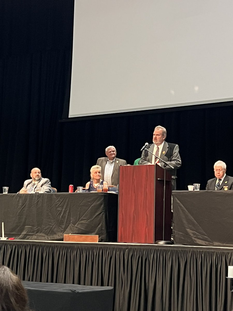 FBIT_SafetyDale's tweet photo. Alamaba Assn Rescue Squads annual conference was a great time. KDA and TARS when down and we did Farm and Grain Safety and Rescue. I shook some hand and talk about letting your friends know that they are APPRECIATED #FBIT I ate a lot of great food. Life is good https://t.co/Xp9tLN8uAw
