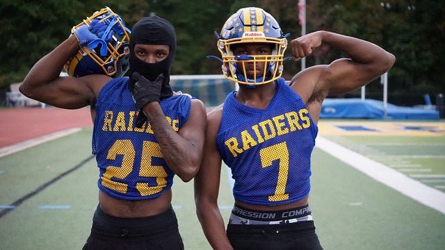 Drdbloo's tweet photo. Had an amazing year (68) tackles 13 TFLs  8 sacks only God knows what the future holds., check my Hudl out link in my bio https://t.co/43ozTVx5vi