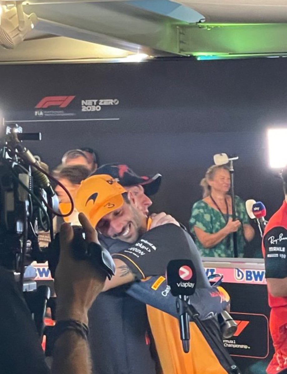 See you soon Max's true duo! we will miss you and we are sure Max will too!🧡🧡