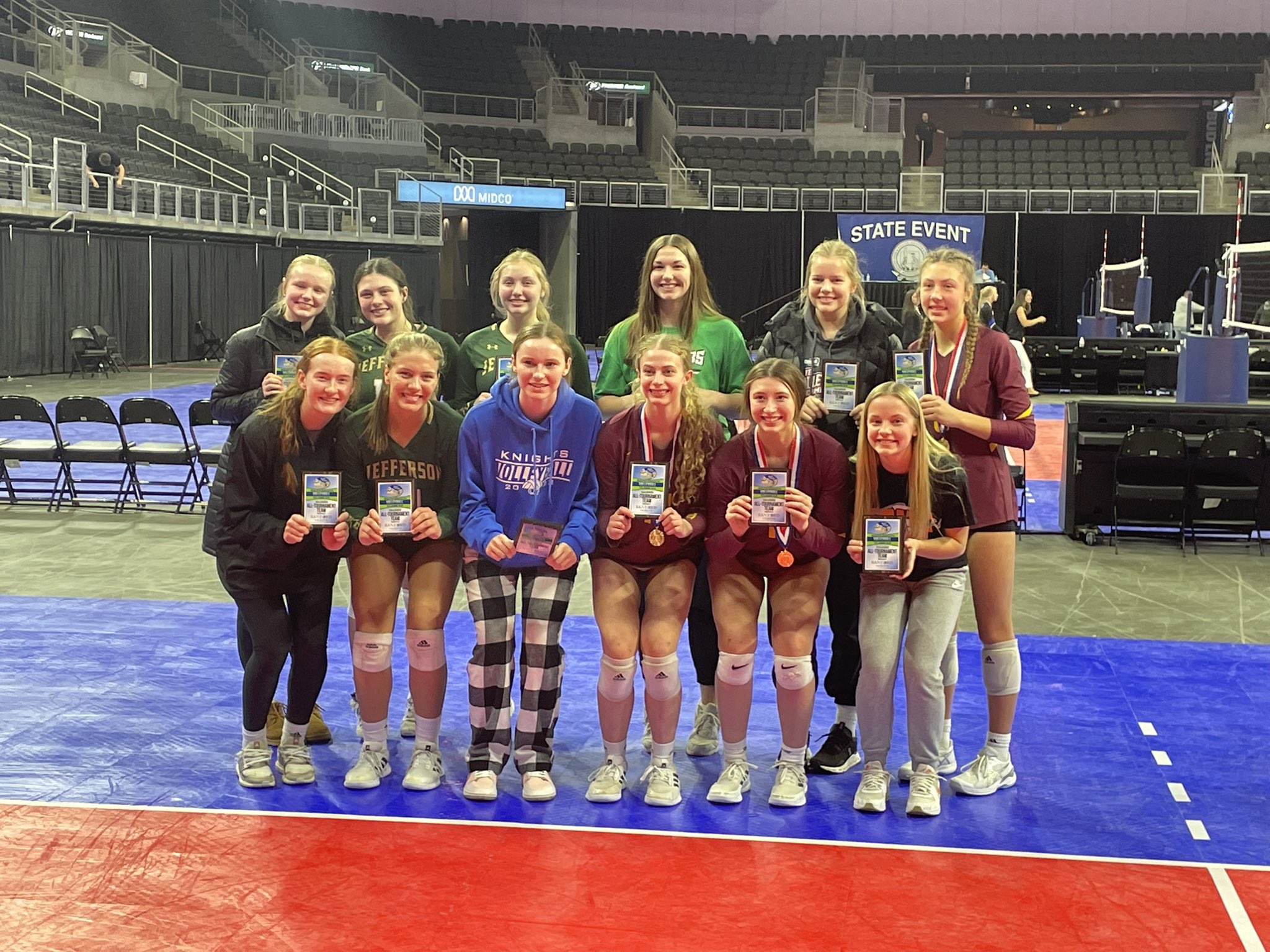 sioux-falls-jefferson-volleyball-on-twitter-congrats-to-maddie
