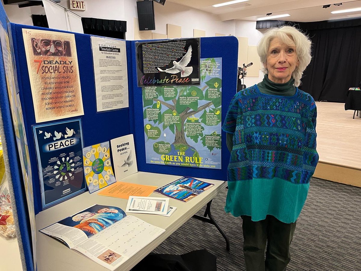 apaulagetics's tweet photo. Just One World ethical marketplace on November 19. Saw a lot of great people supporting great causes. #yeg #JustOneWorld #WhyteAvenue #WhyteAve #OldStrathcona #yegphotographer https://t.co/nnpeIP0QC8