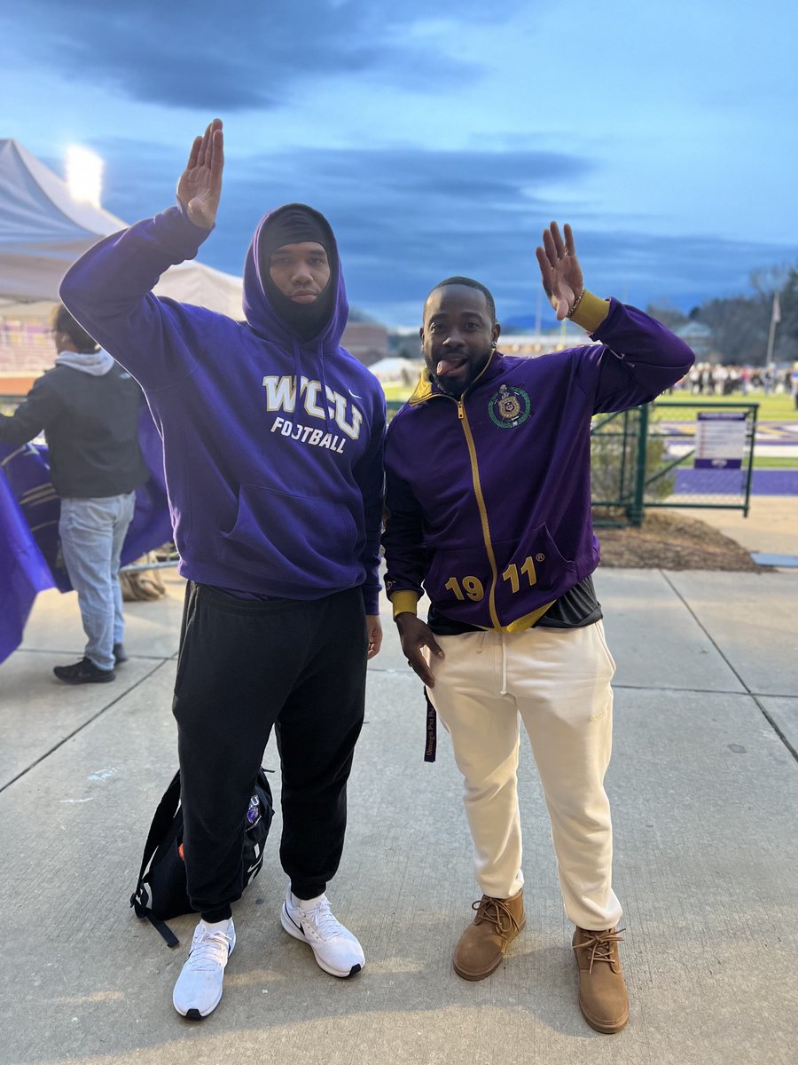 Relonda Alexander tweet media