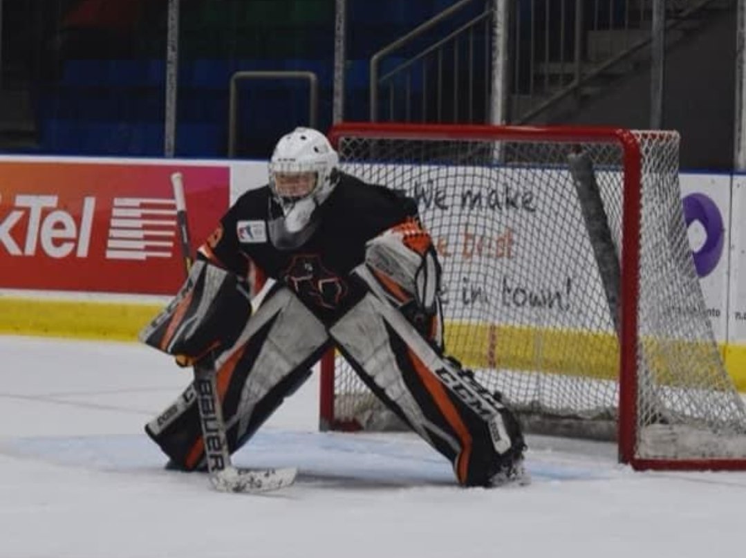 Bruceneuf's tweet image. Big game this afternoon in PA. @PABears vs. @ReginaRebels  1:30pm at Art Hauser. #goannago #aaafemale #hockey