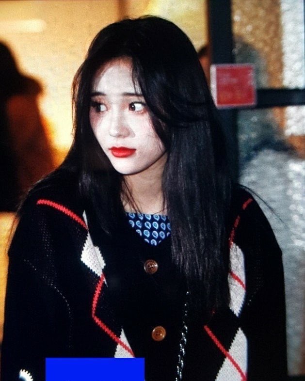 hourly loona girl crush (@hrlyloonacrush) on Twitter photo 