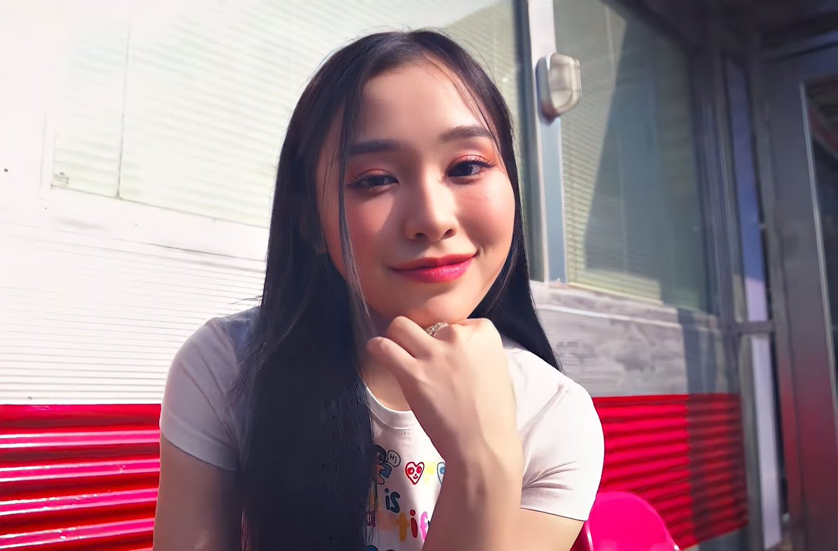 #dreamcatcherfilm #dreamcatcher #드림캐쳐 #gahyeon #가현 #이가현 <a href="/hf_dreamcatcher/">드림캐쳐 Dreamcatcher</a>