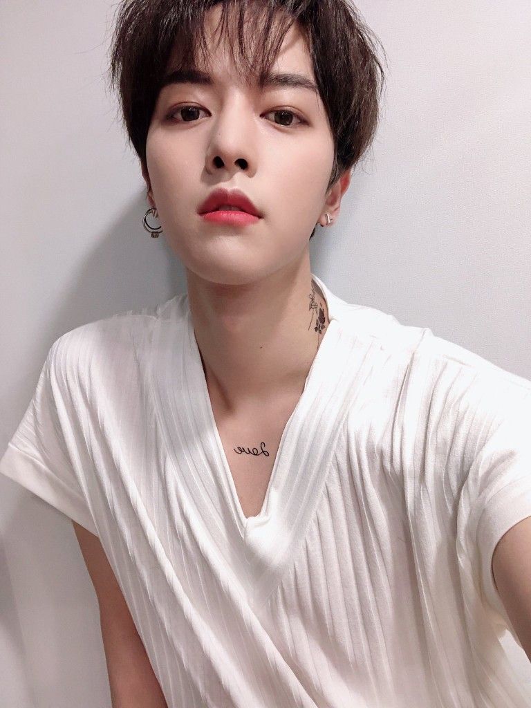 hourly_youngjo's tweet photo. #RAVN #레이븐 #Youngjo #김영조 https://t.co/DPE8HK9U3y