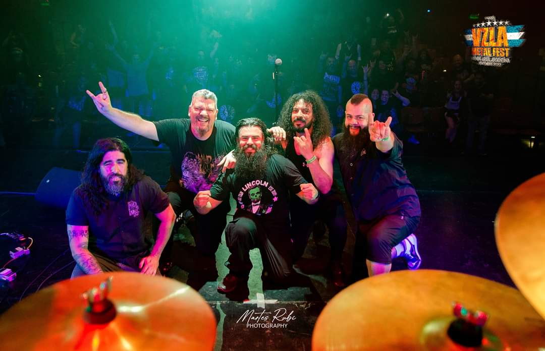 MindInLost's tweet photo. Gracias Buenos Aires!! #vnzlmetalfest5 #deathmetal #oldschooldeathmetal #grindcore #metalhead #metalfestival #metalhour #metaltime #metalfest #metalconcert #PicOfTheDay https://t.co/2RvhuLdaYx