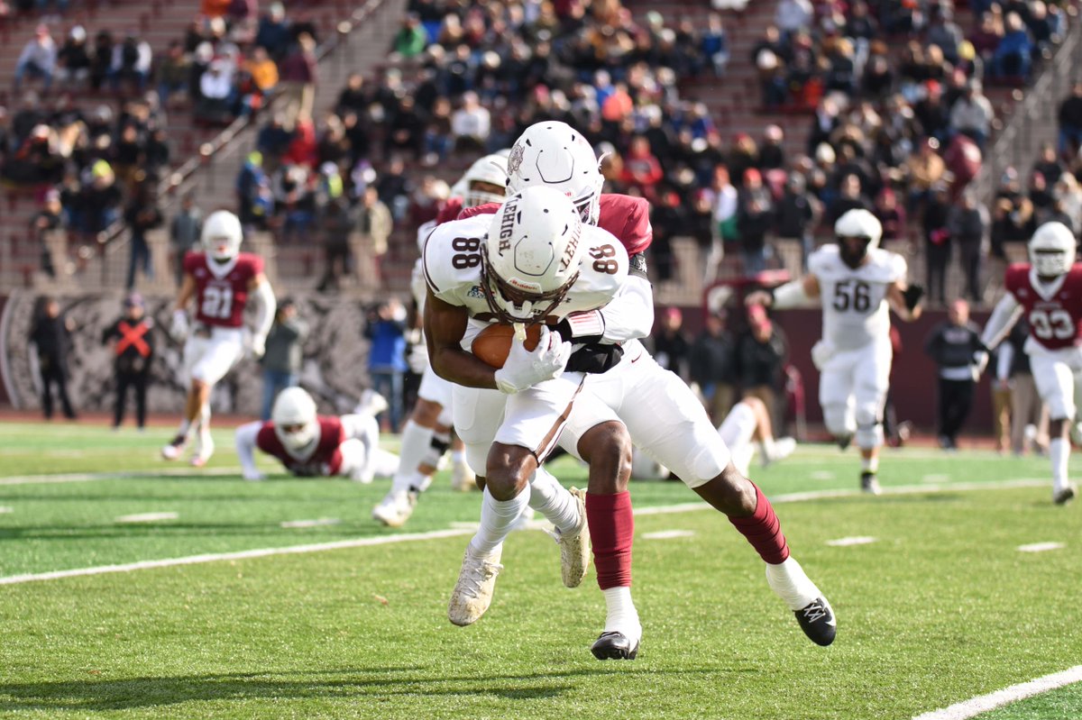 LehighFootball's tweet photo. #Rivalry158 📸
Full gallery:
https://t.co/vJF4d0eVFE
#GoLehigh #beGREAT https://t.co/v6d5hPRjAn