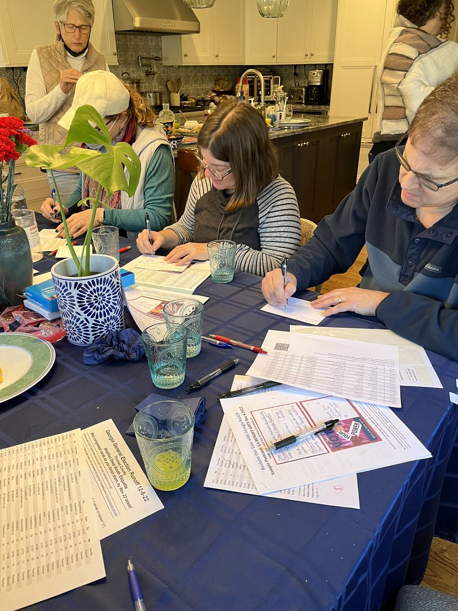 zeketayler's tweet image. Words will never express how grateful I am for my family to have found such a great group of doctors and defenders of Democracy. 

#PostcardsToVoters 
#WarnockForGeorgia
#VoteBlue