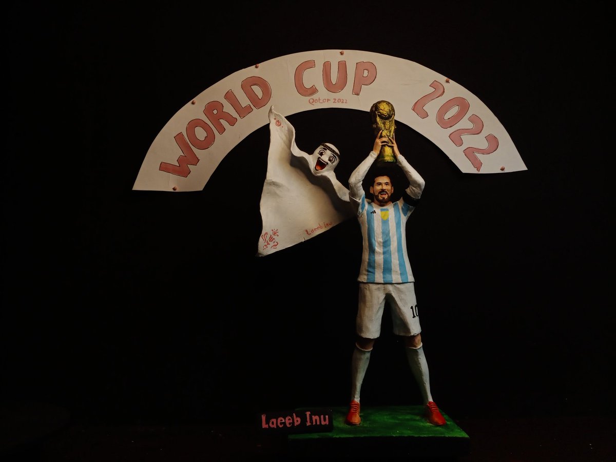 cryptolegend696's tweet photo. @laeebinu_erc I made sculptures of Messi and Laeeb Inu mascots from clay. I hope you like my entry and the process video is in the comments.
@laeebinu_erc 
#LaeebInu $LAEEB https://t.co/NTUW4mfL8O