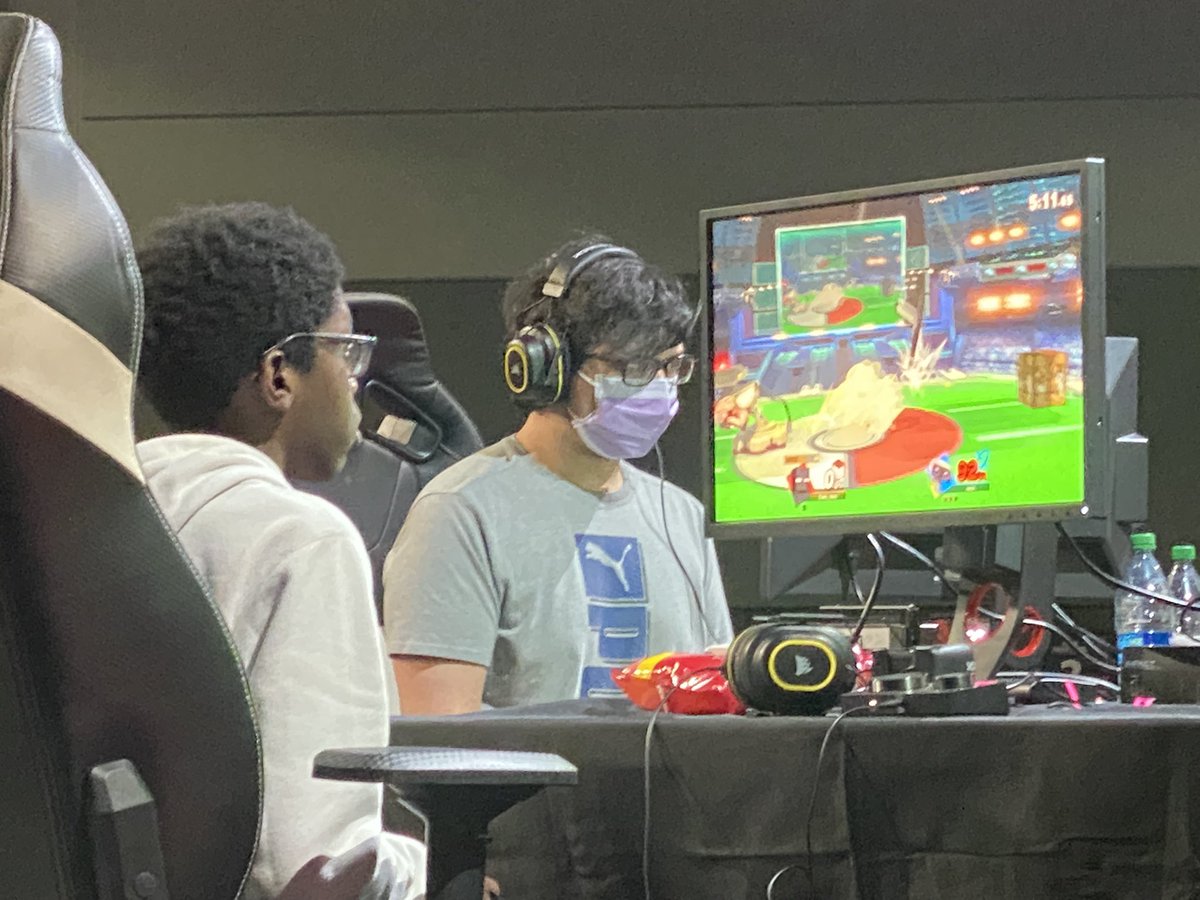 Snake Eater tweet media