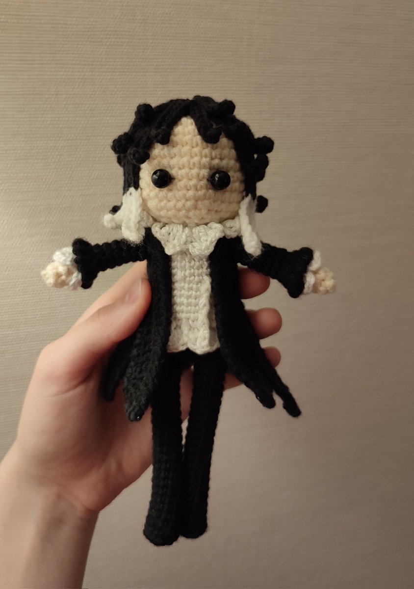 lovingwhat_'s tweet photo. #bsd #akutagawaryunosuke 
появляюсь в тви раз в пол года, чтобы показать, какого малыша связала https://t.co/oiesMsttQX