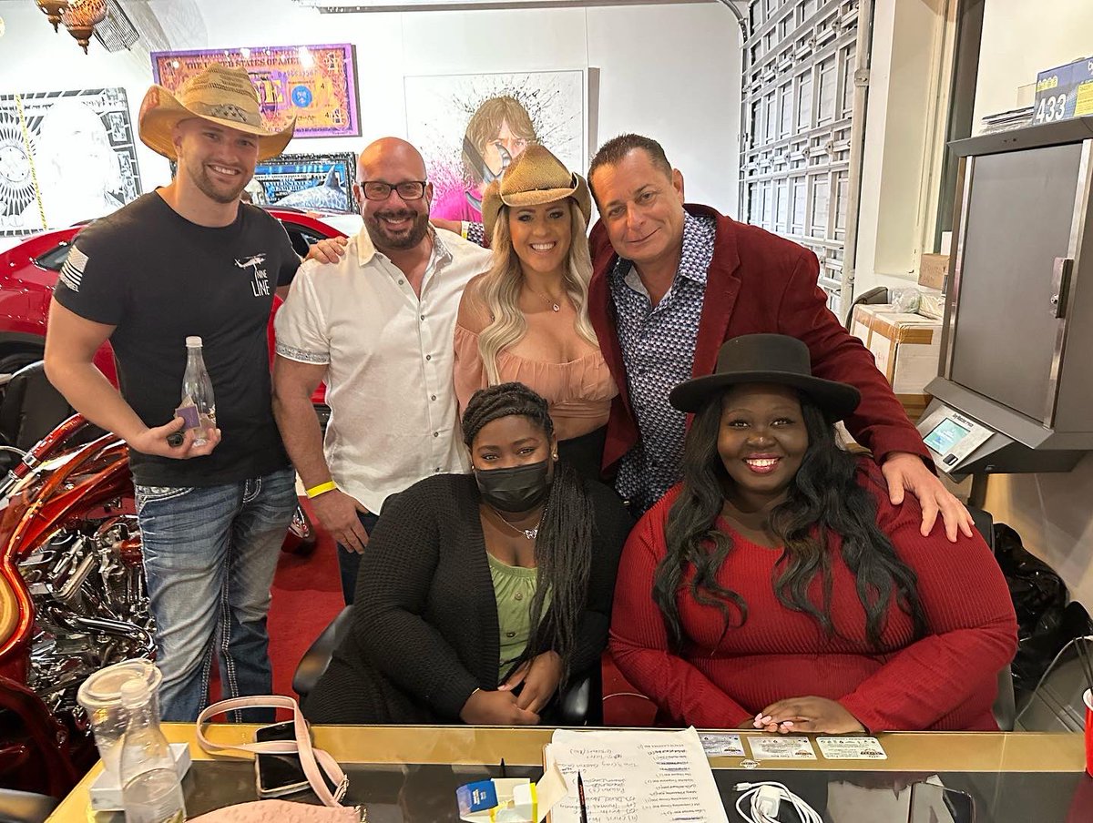 MOBILEMIKE_'s tweet photo. #MobileMike @newautotoystore #CarsAndCountryFundraiser an incredible night of fun, all for a great cause. #CommunityService #PromotingTheFuture #CommunityService #PromotingTheFuture https://t.co/IyGf1ttZSv