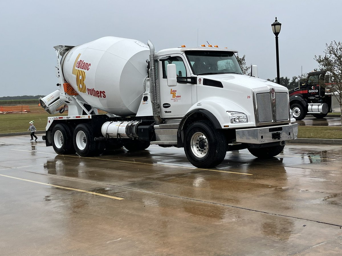 Bayou_STEM tweet media