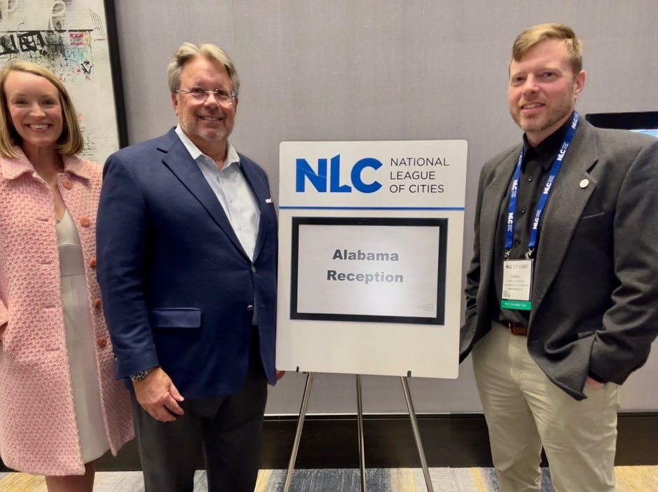 AL_League's tweet photo. Congratulations to Birmingham Councilmember Darrell O’Quinn on his election to the NLC Board of Directors 🎉👏🏻 #citysummitkc @leagueofcities https://t.co/8GJooEhlyn