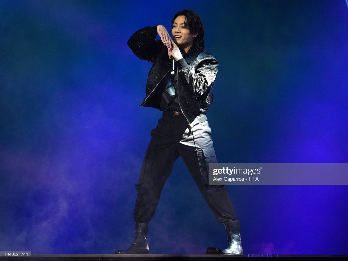 ARAB5_ARMY's tweet photo. صور getty images المتنوعة من أداء Dreamers في افتتاحية كأس العالم 2022 في قطر - 9 - https://t.co/Tdll7osrvn