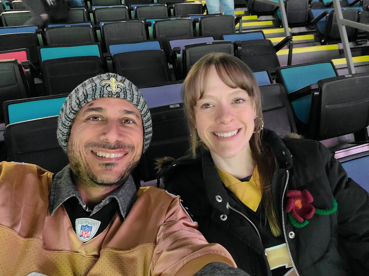 jazzygiaccone's tweet photo. Let's Geaux Saints!
Happy GameDay Who Dats!
It's GameDay!!
Let's Geaux!!
#SaintsGameday
#WhoDatStrong
#NOLASTRONG
#DoYourJobWhoDats
#Blessed
#FinishStrong! https://t.co/LPasNv8vgm
